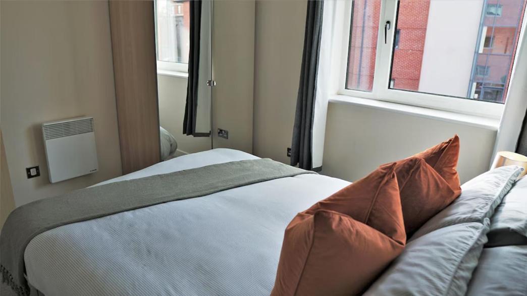 Broad Gauge Apartments Wolverhampton Luaran gambar